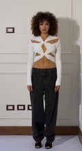 Cargar imagen en el visor de la galería, AGNES CUTOUT TOP