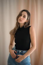 Cargar imagen en el visor de la galería, Neck bodysuit black
