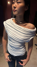 Cargar imagen en el visor de la galería, Caroline white top
